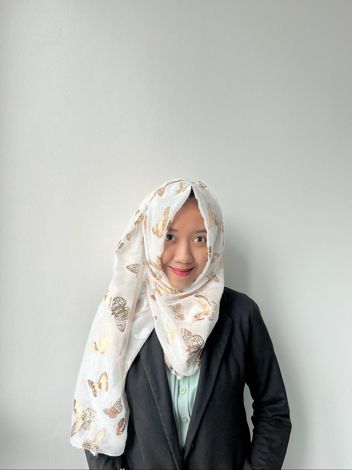 Yuni Triandini - Founder Hey Youth